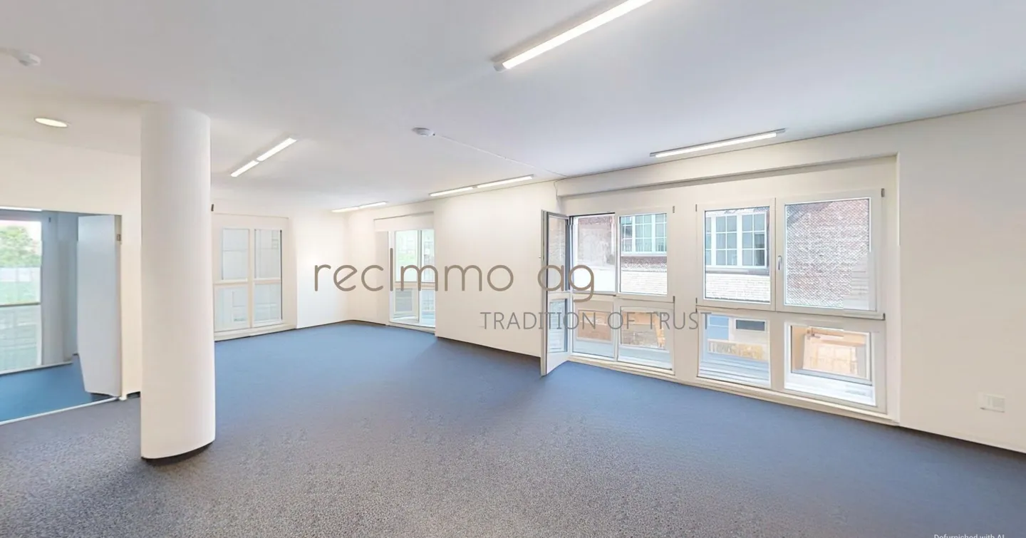Proprietà commerciale attraente a Pfäffikon SZ - Ideale per proprietari-occupanti o investitori - Foto 3 di 9