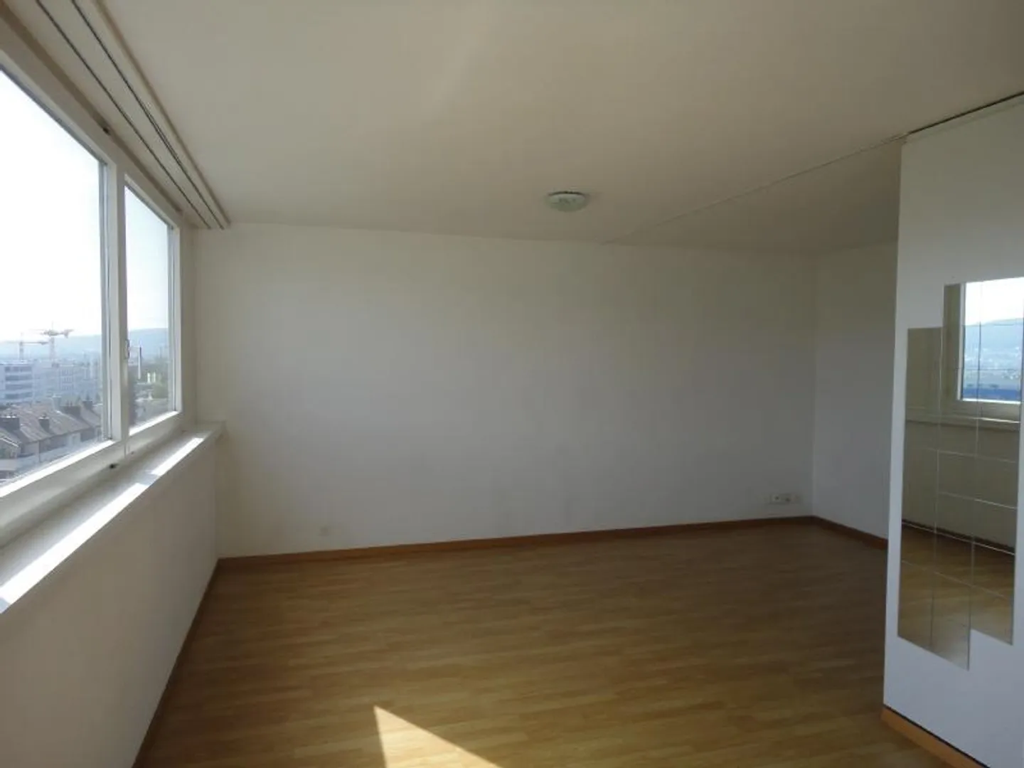 1-room apartment in Spreitenbach - Photo 3 of 4