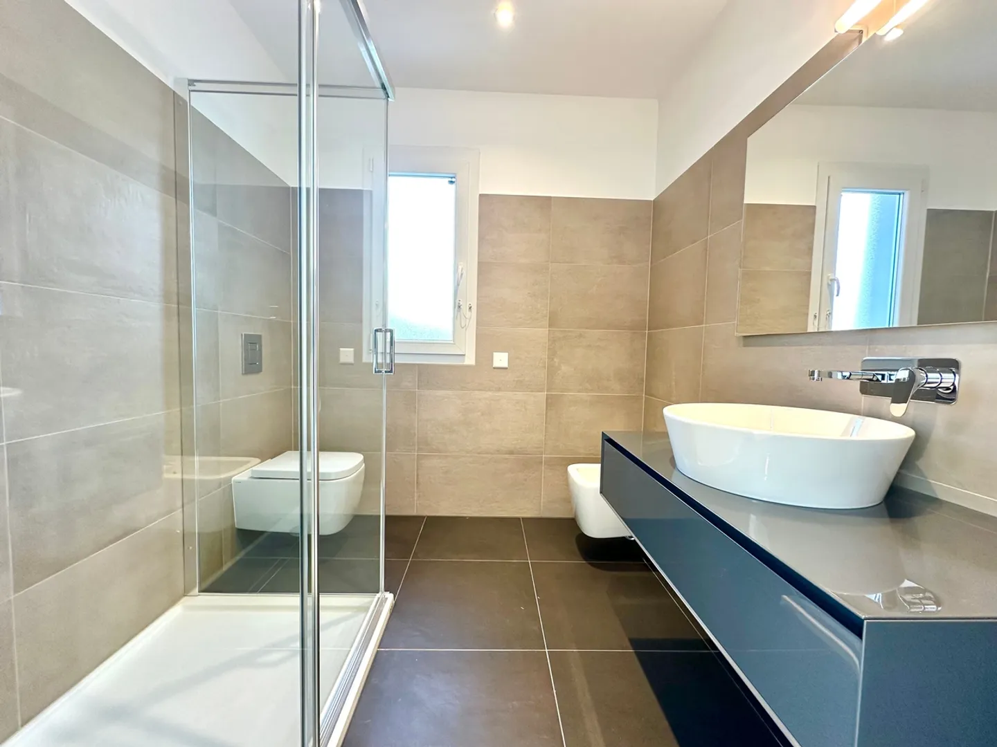 Dream Villa in Lugano with 6.5 Rooms and Breathtaking View - Photo 8 of 10