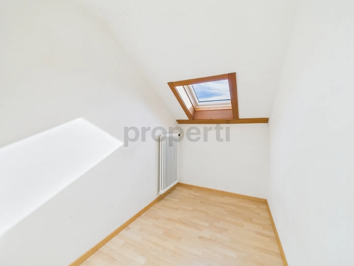 Exclusive 3.5-room apartment in Langnau im Emmental - Photo 11 of 13