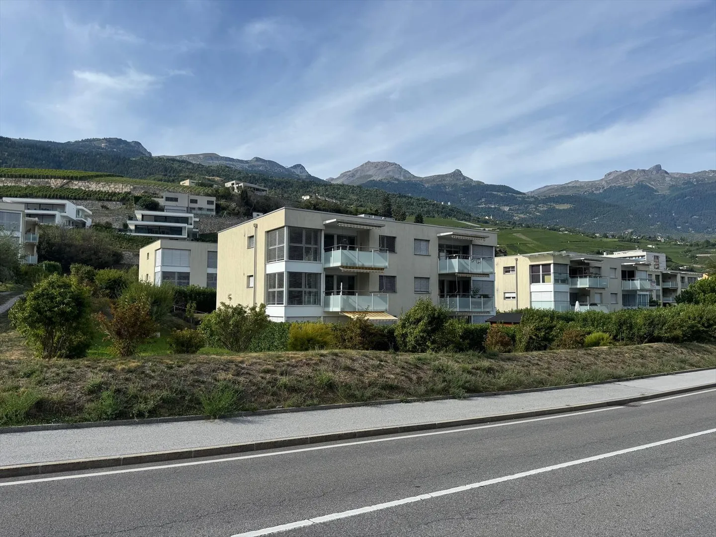 A vendre magnifique Appartement 4.5 pièce - Photo 1 sur 12