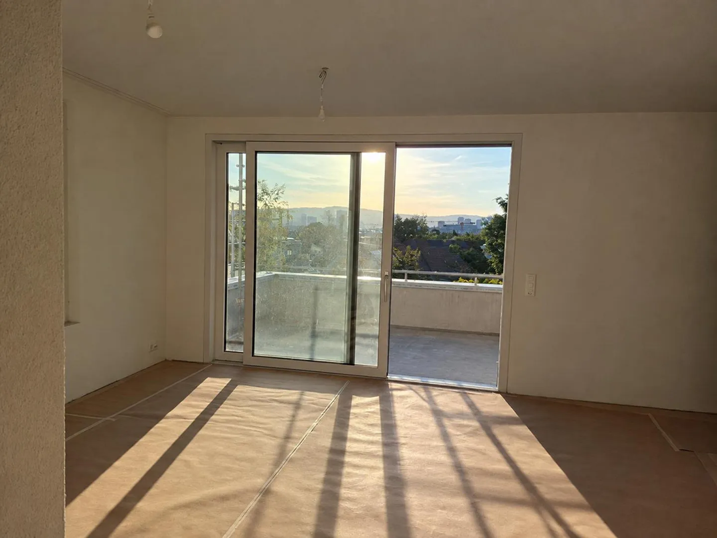 First rental - Spacious 2.5 room apartments for rent - Photo 5 of 8