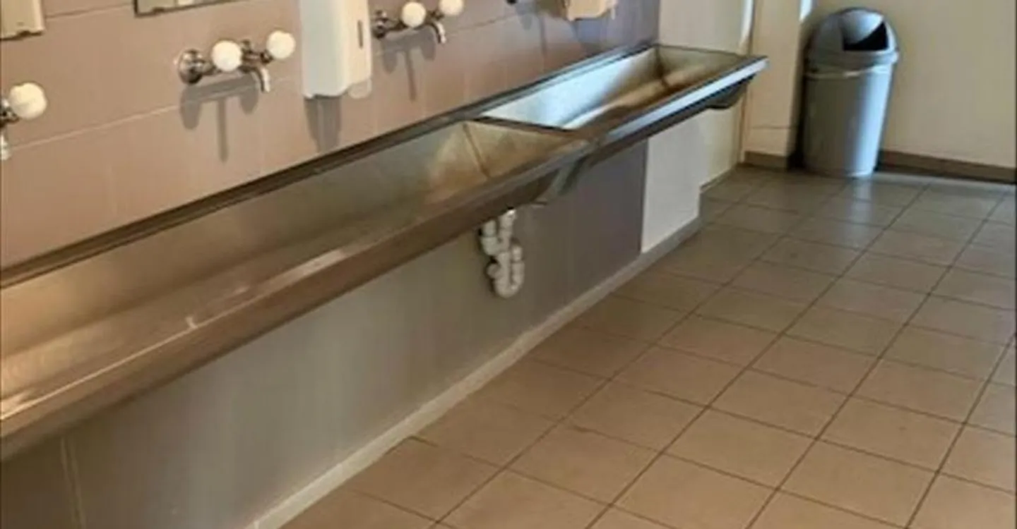 Mischgenutztes Gebäude mieten - Foto 4 von 7