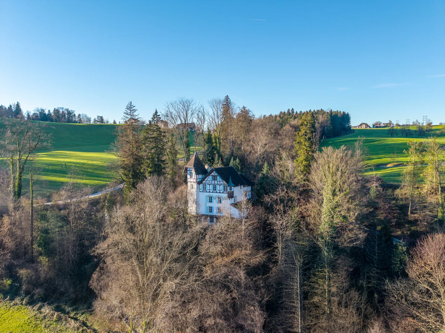 A historical jewel in Lucerne - Photo 1 of 4