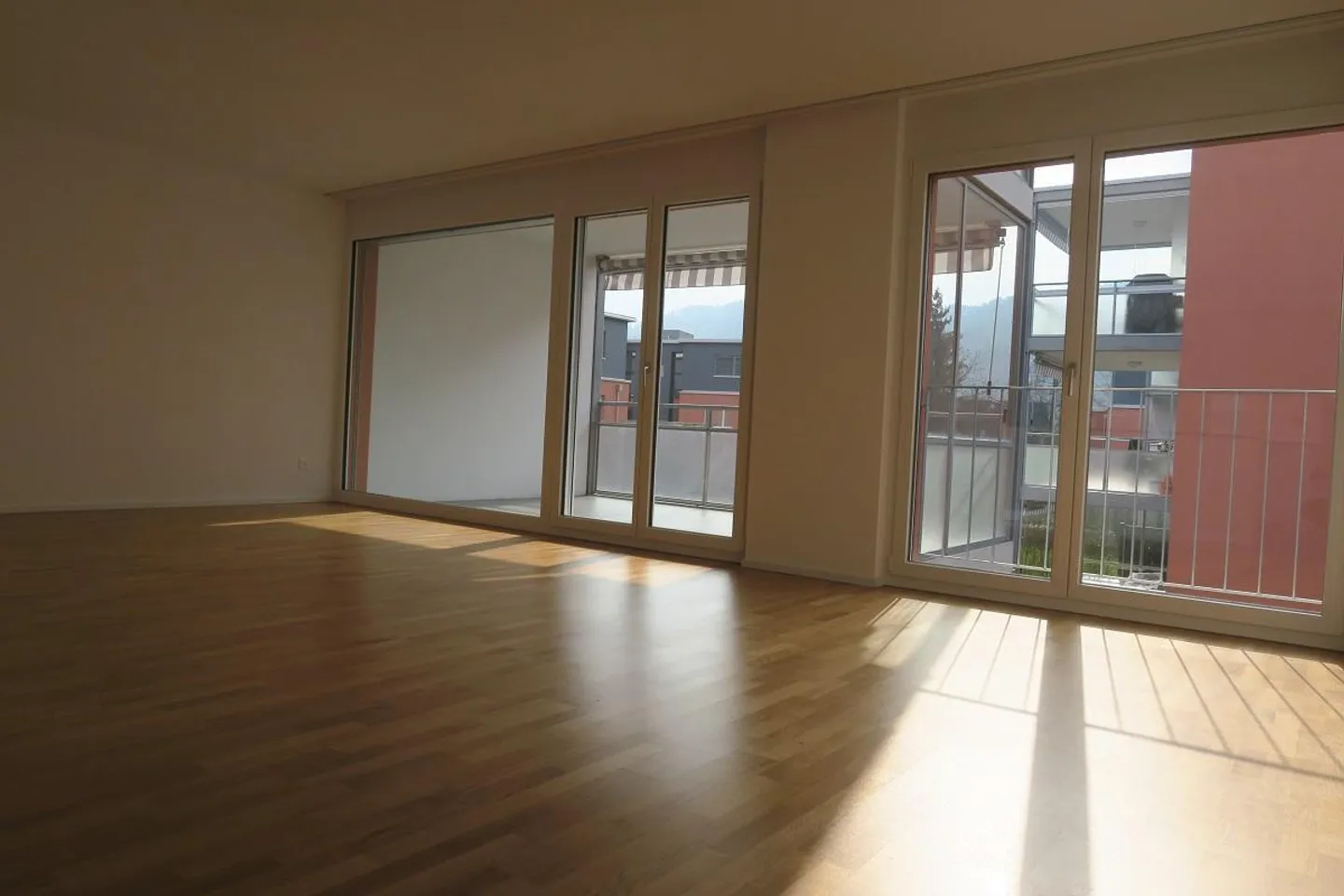 Moderne Wohnung in ruhiger Umgebung - Foto 5 von 8