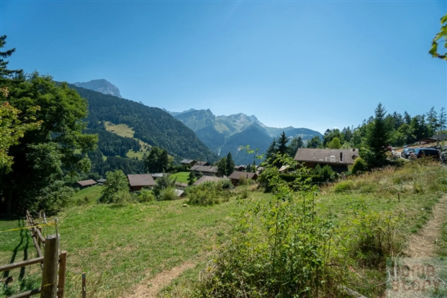 Sonniges Baugrundstück für Chalet - Foto 8 von 8