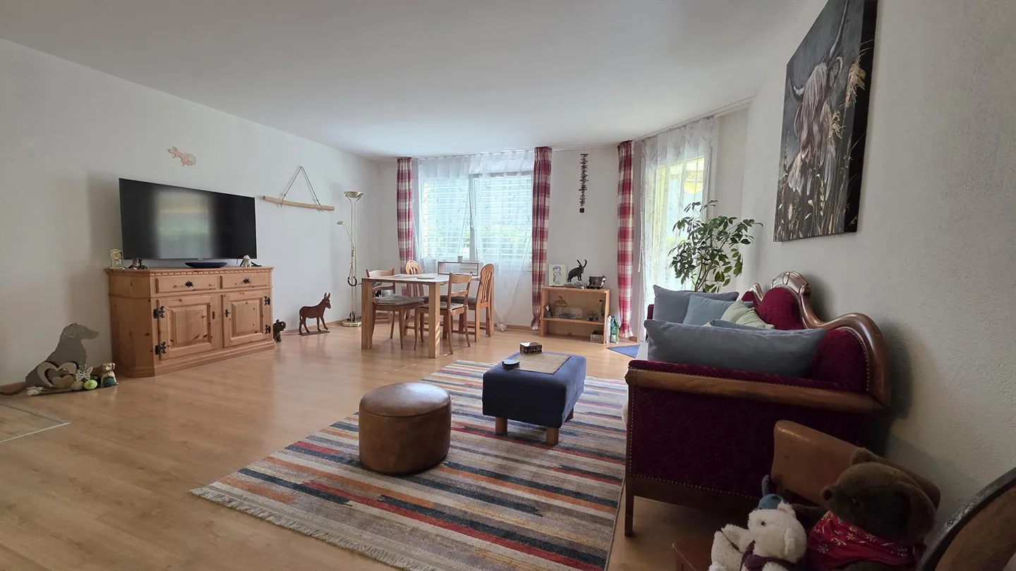 Appartement au rez-de-chaussée avec coin salon dans le jardin - Photo 5 sur 9