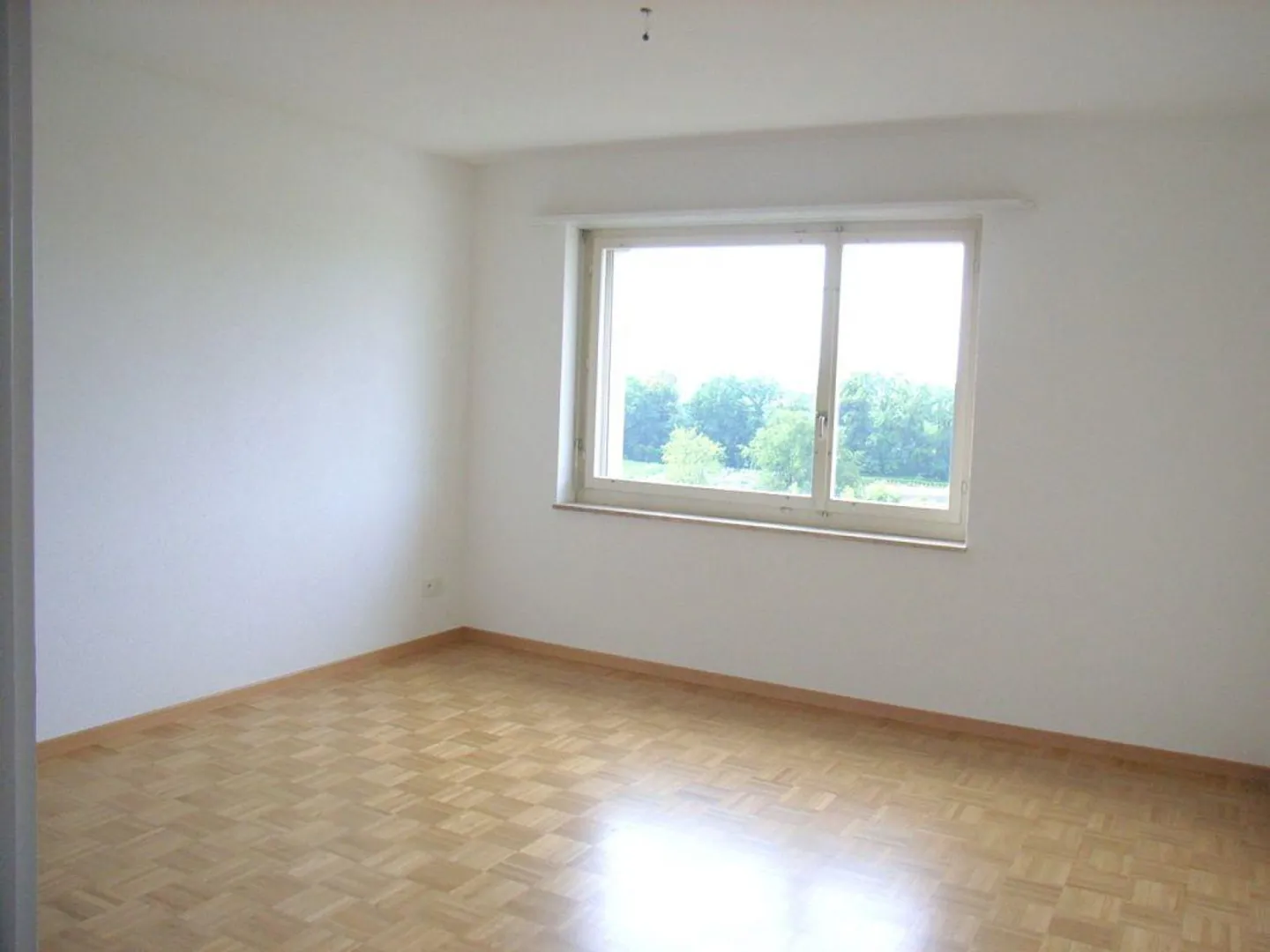 Beautiful, bright 4-room apartment - Photo 5 of 16
