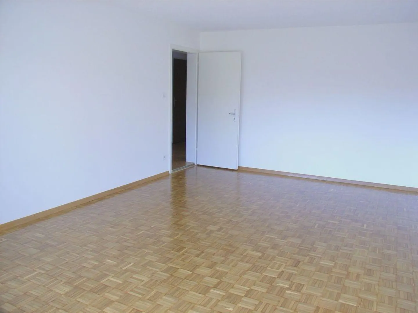 Beautiful, bright 4-room apartment - Photo 9 of 16