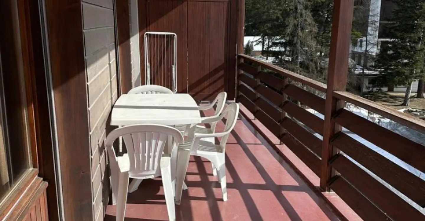 3.5 Room Apartment Close to the Golf - Photo 4 of 6