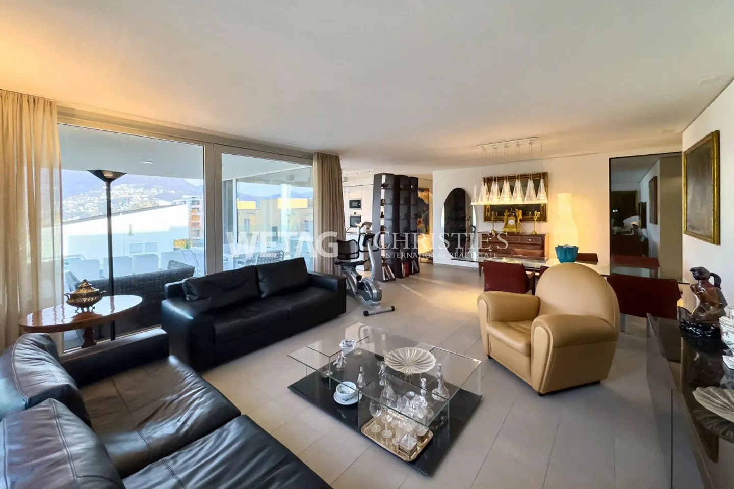 Attractive 4.5 Room Apartment in Lugano-Pazzallo for Sale - Photo 3 of 12