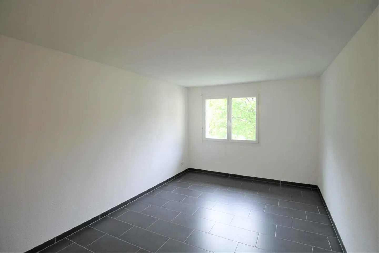 Geräumige Wohnung mit Bergsicht - Foto 5 von 10