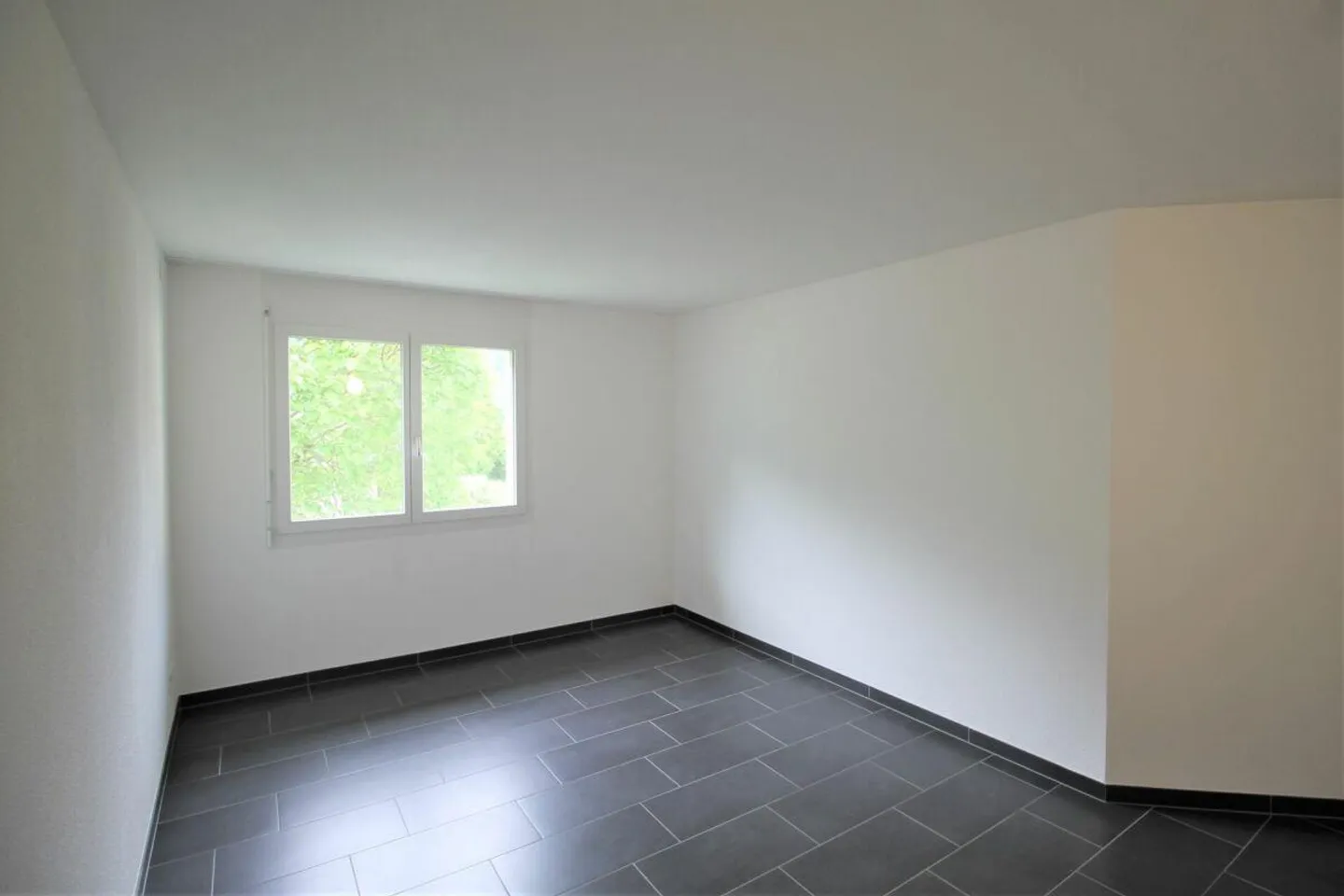 Geräumige Wohnung mit Bergsicht - Foto 6 von 10