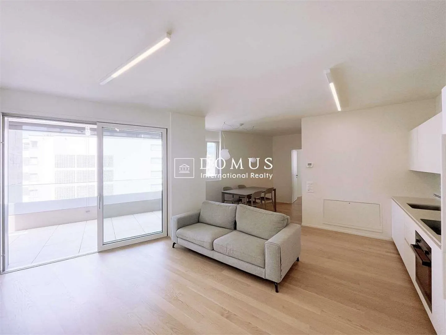 Zentral 2.5 möblierte Wohnung mit Seeblick - Foto 2 von 9