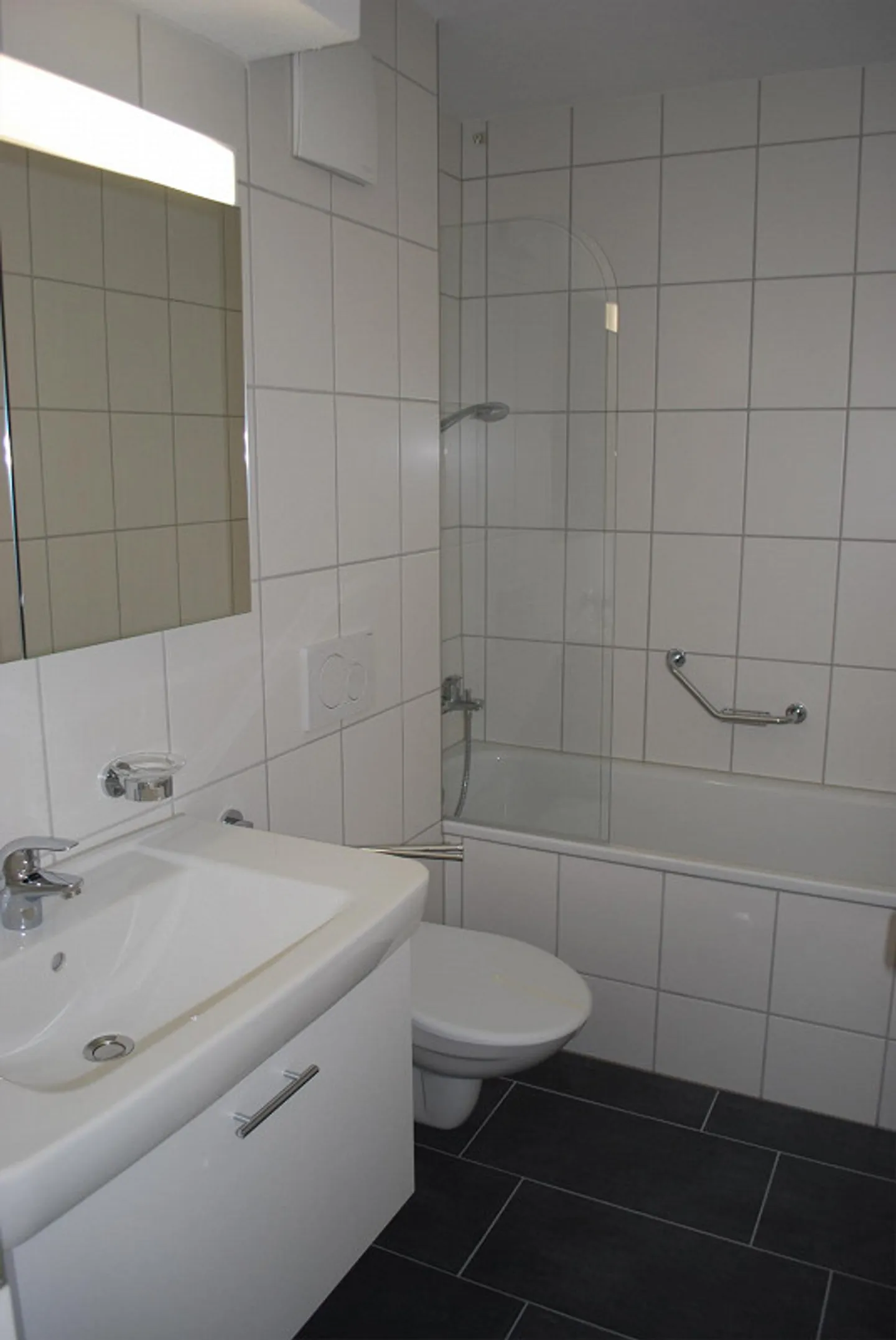 Vivere moderno con 3 balconi - Foto 4 di 6