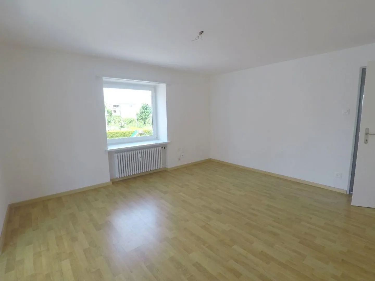 helle 4 Zimmerwohnung mit grossem Balkon - Foto 4 von 12