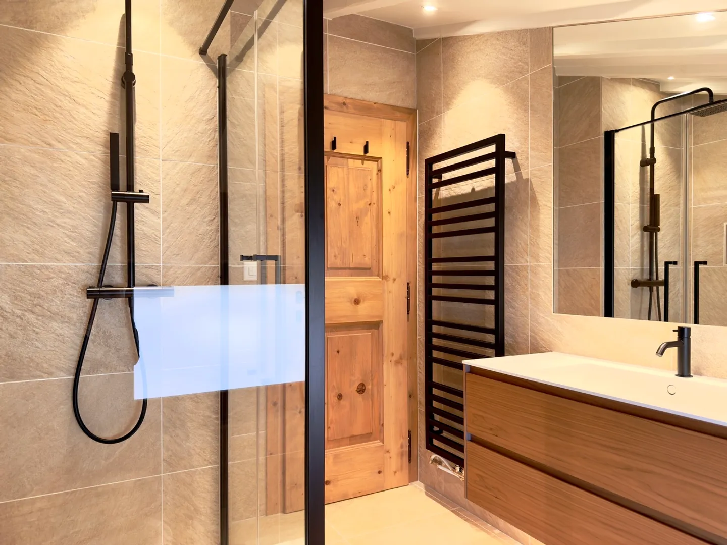 LOC 74 - BEL HORIZON - Photo 15 of 18