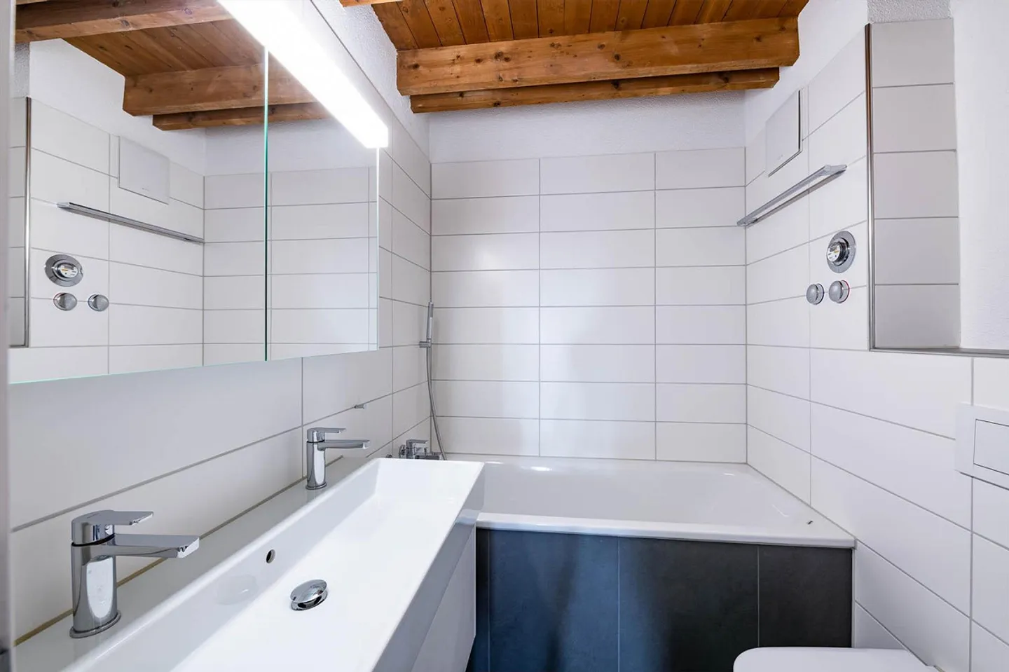 Spacious 5.5-room apartment in the popular Herblinger district - Photo 12 of 13