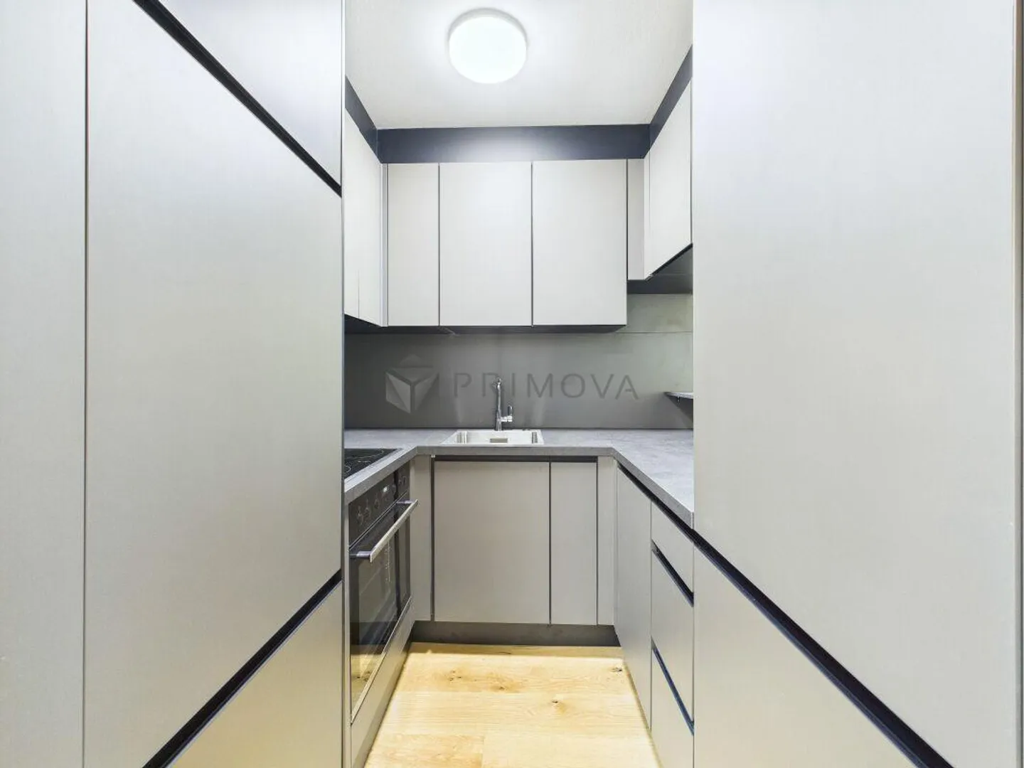 Appartamento giardino di 2,5 stanze modernizzato in posizione privilegiata anche come immobile da investimento! - Foto 6 di 10