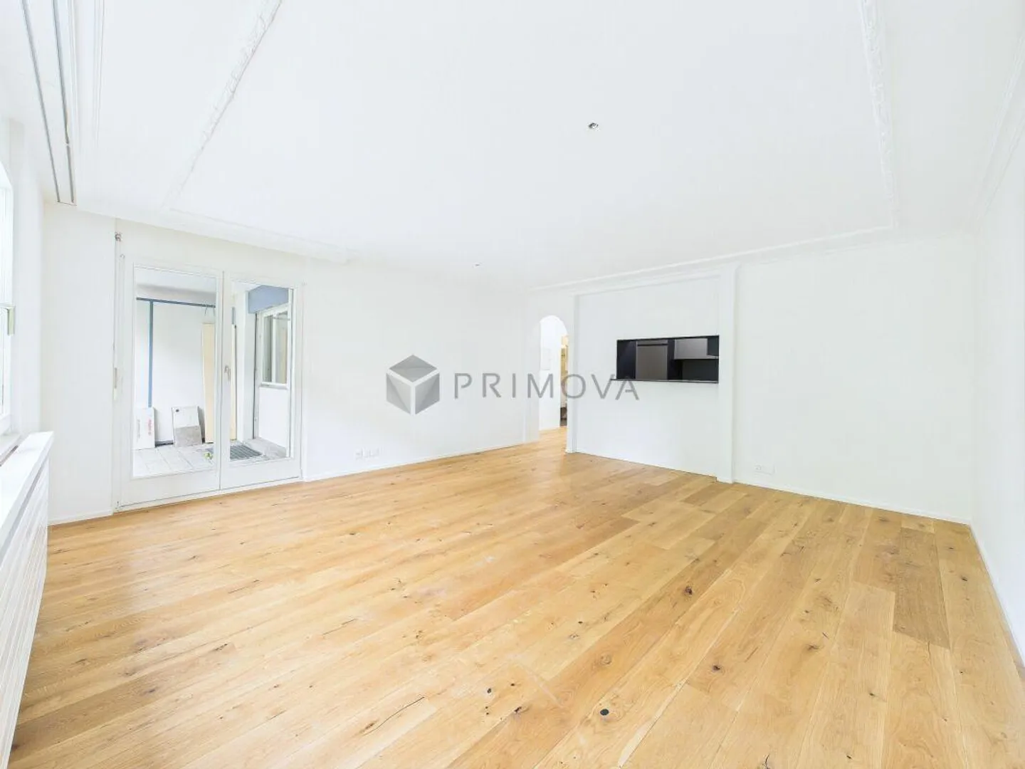 Appartamento giardino di 2,5 stanze modernizzato in posizione privilegiata anche come immobile da investimento! - Foto 2 di 10