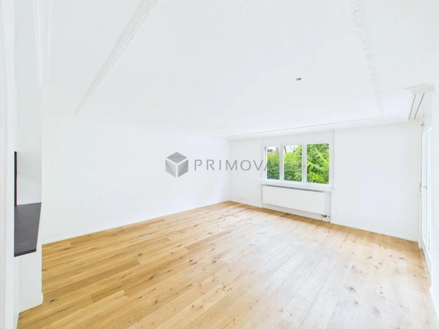 Appartamento giardino di 2,5 stanze modernizzato in posizione privilegiata anche come immobile da investimento! - Foto 3 di 10