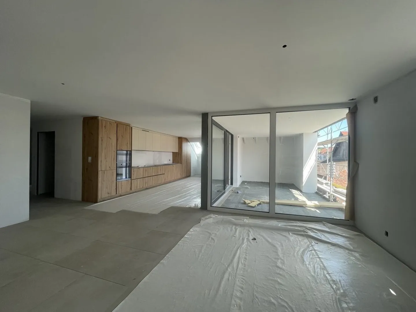 PAYERNE (VD) - 4.5 rooms on the ground and 2nd floor - Photo 2 of 6