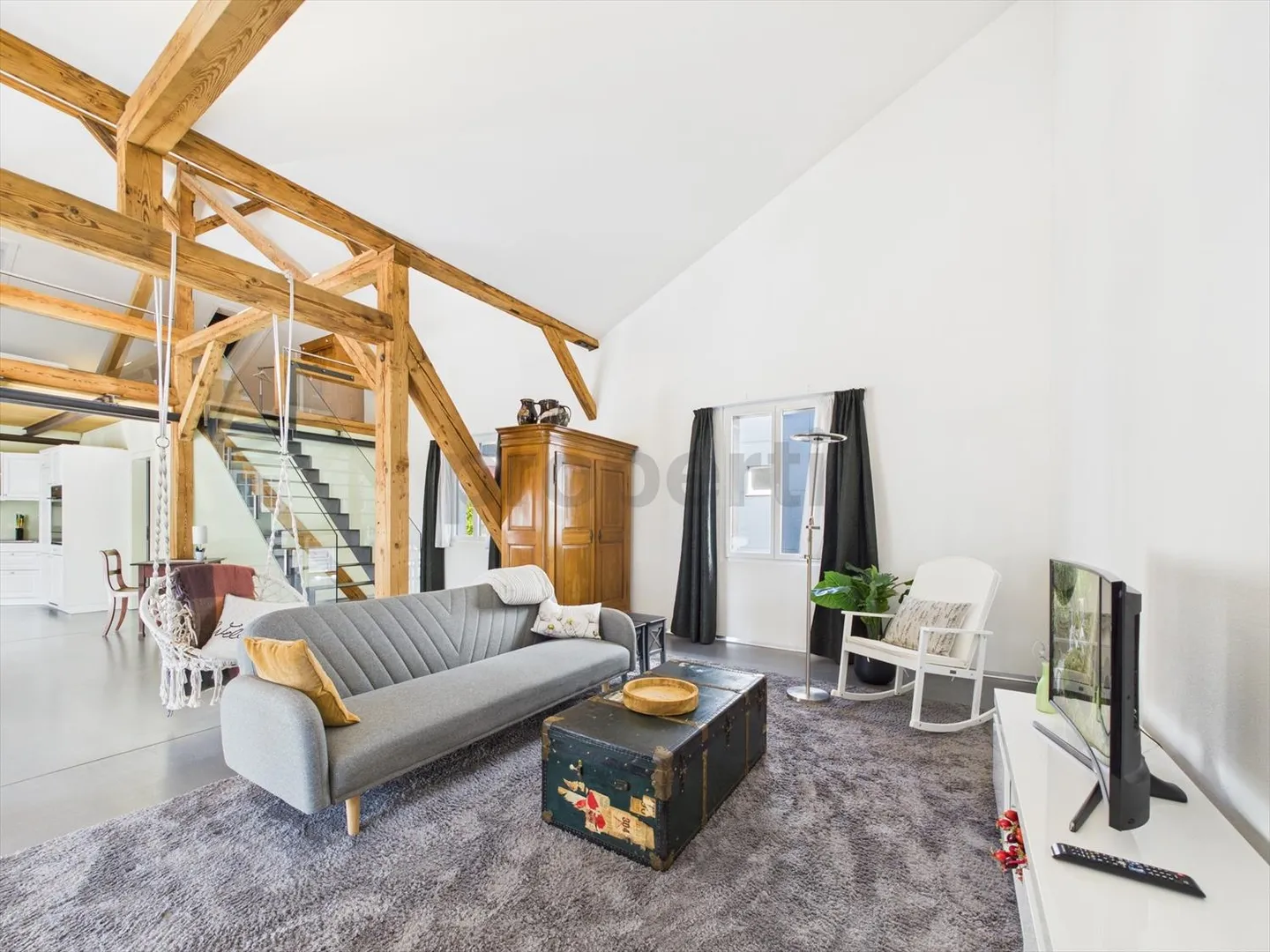 Traumhafte 1.5-Zimmer-Wohnung an zentraler und dennoch ruhiger Lage in Münsingen - Foto 1 von 11