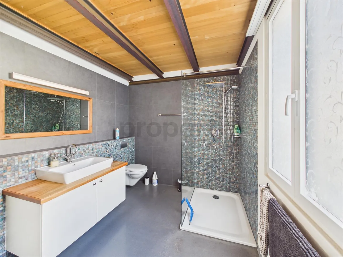 Traumhafte 1.5-Zimmer-Wohnung an zentraler und dennoch ruhiger Lage in Münsingen - Foto 8 von 11