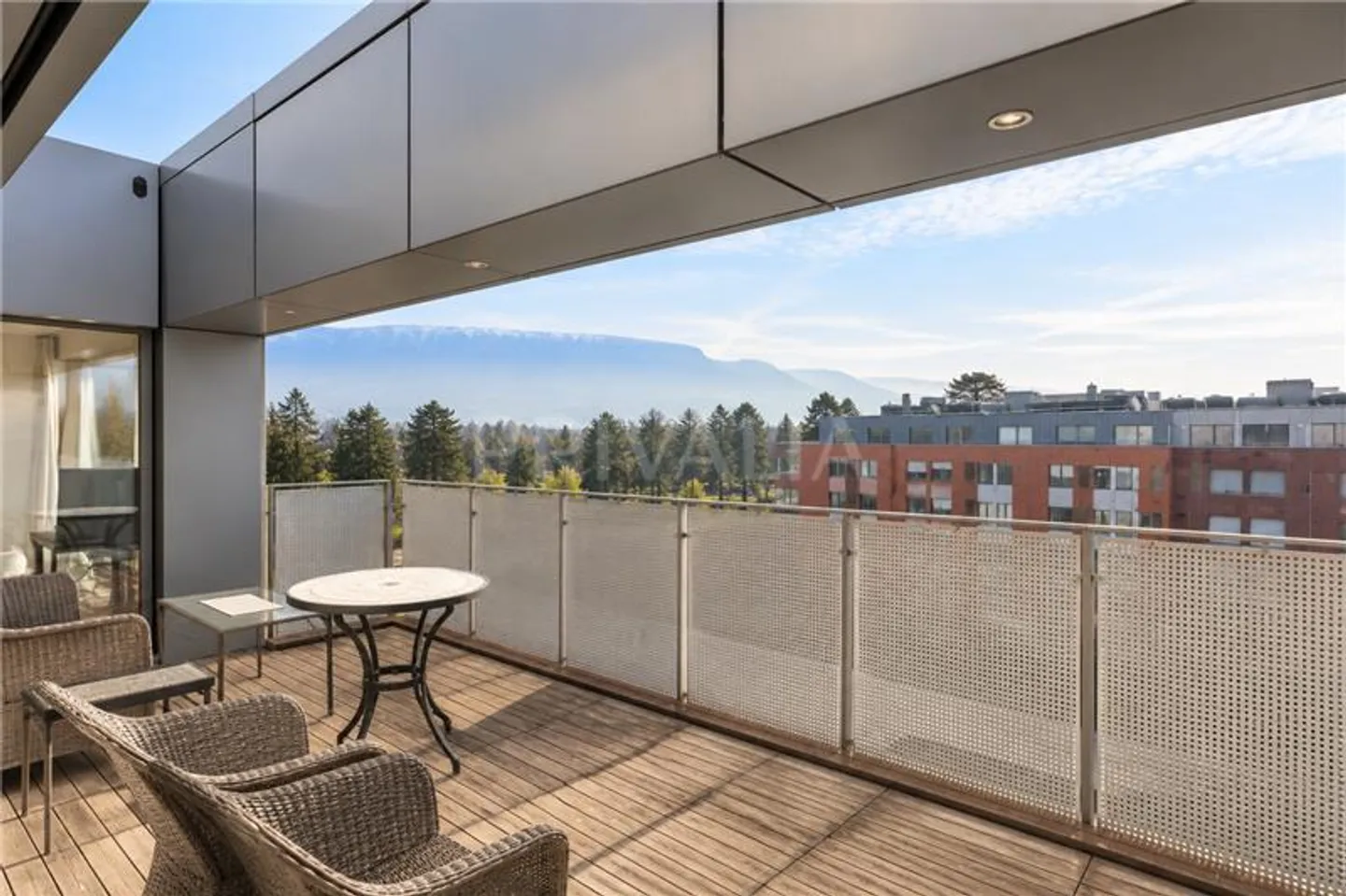 Magnificent contemporary penthouse with terrace - Photo 7 of 8