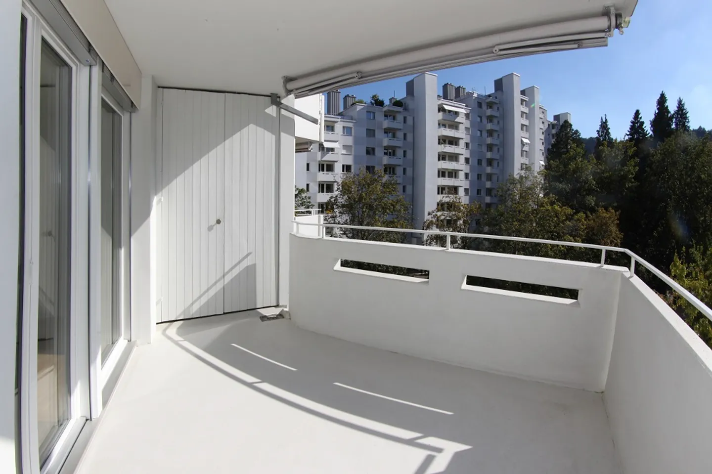 Apartment for rent - Photo 9 of 11