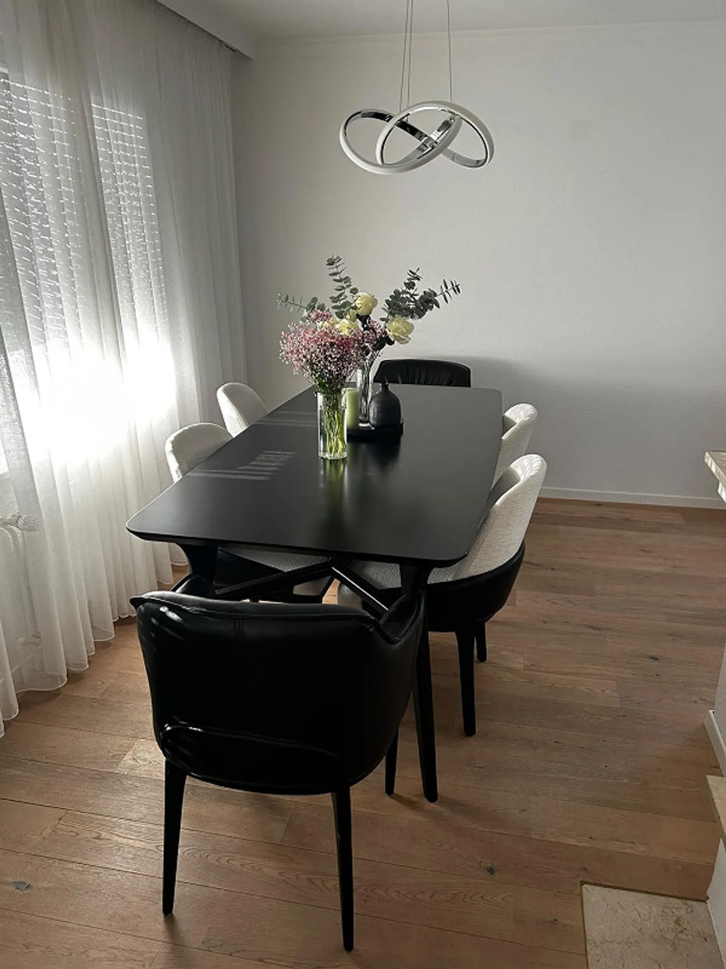 Spacious 4.5 Room Attic with Rooftop Terrace - Photo 9 of 25