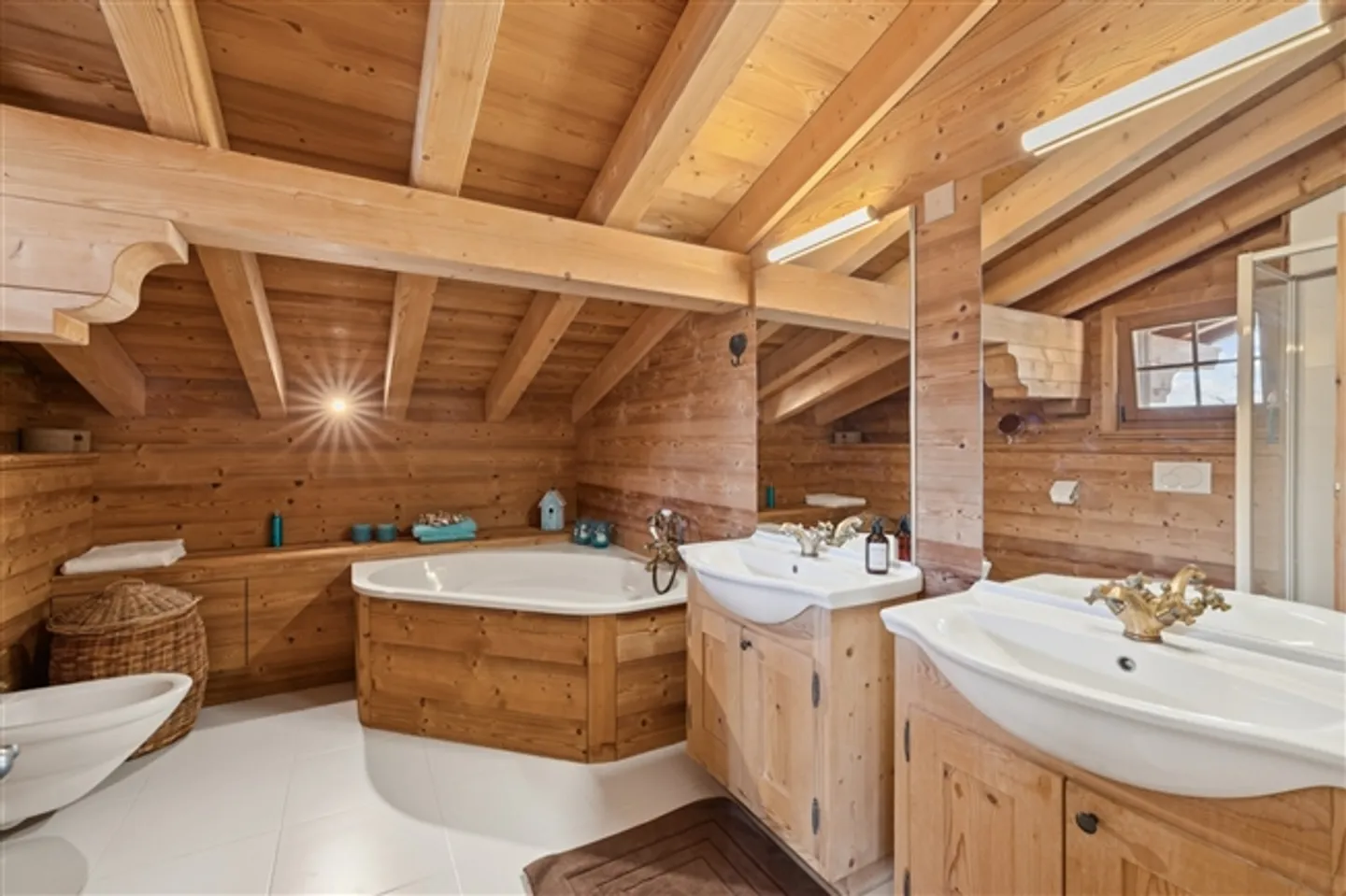 Chalet Plénitude - Photo 2 of 16