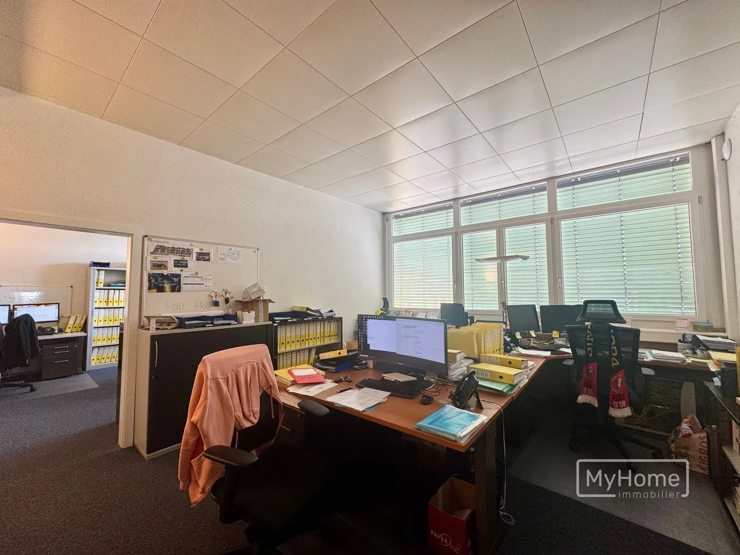 Surface de bureaux de 345 m2 à louer - Photo 8 sur 9
