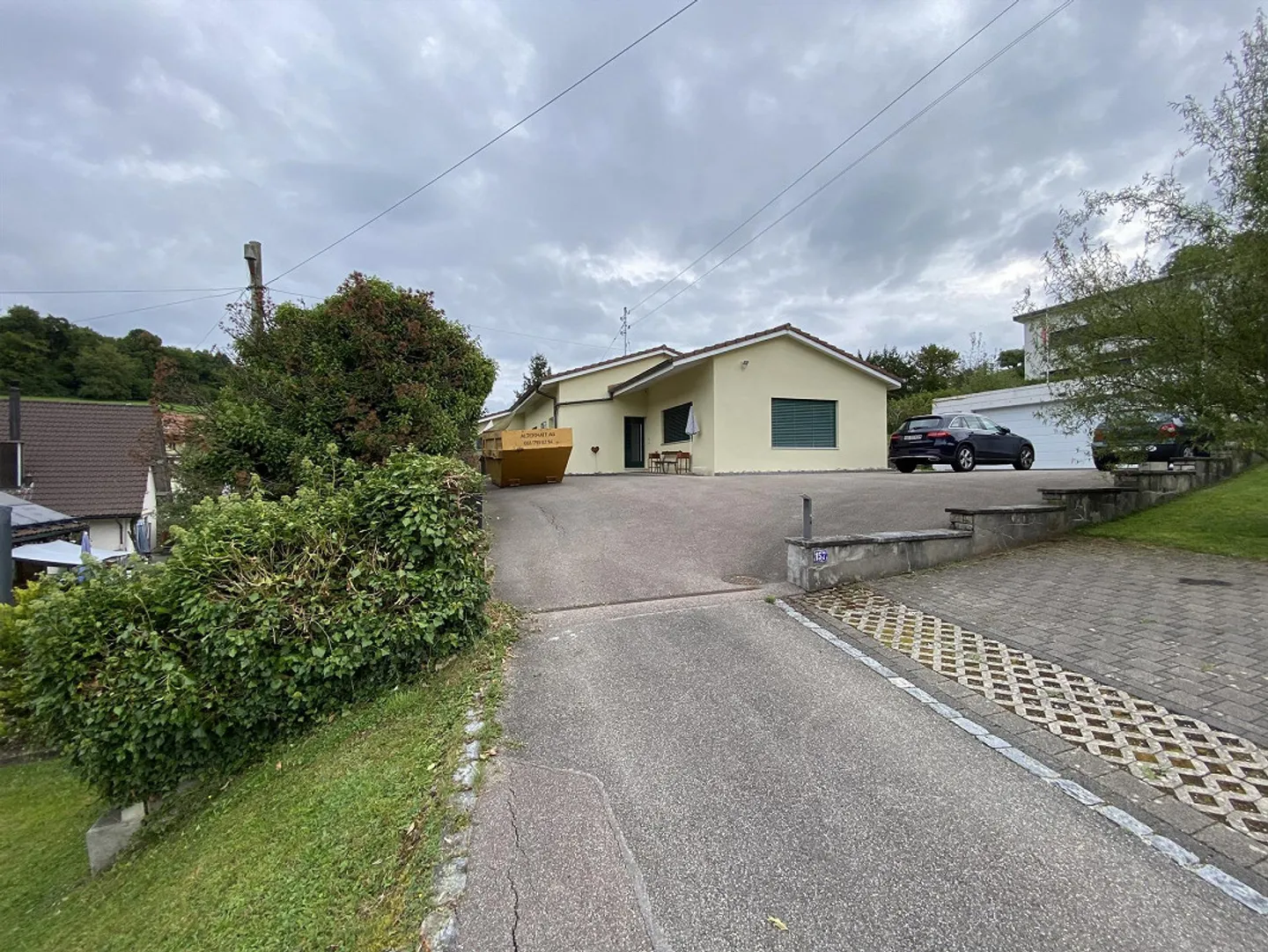 Rêve de maison avec vue, paradis multi-générationnel exclusif à Meltingen - Photo 2 sur 29