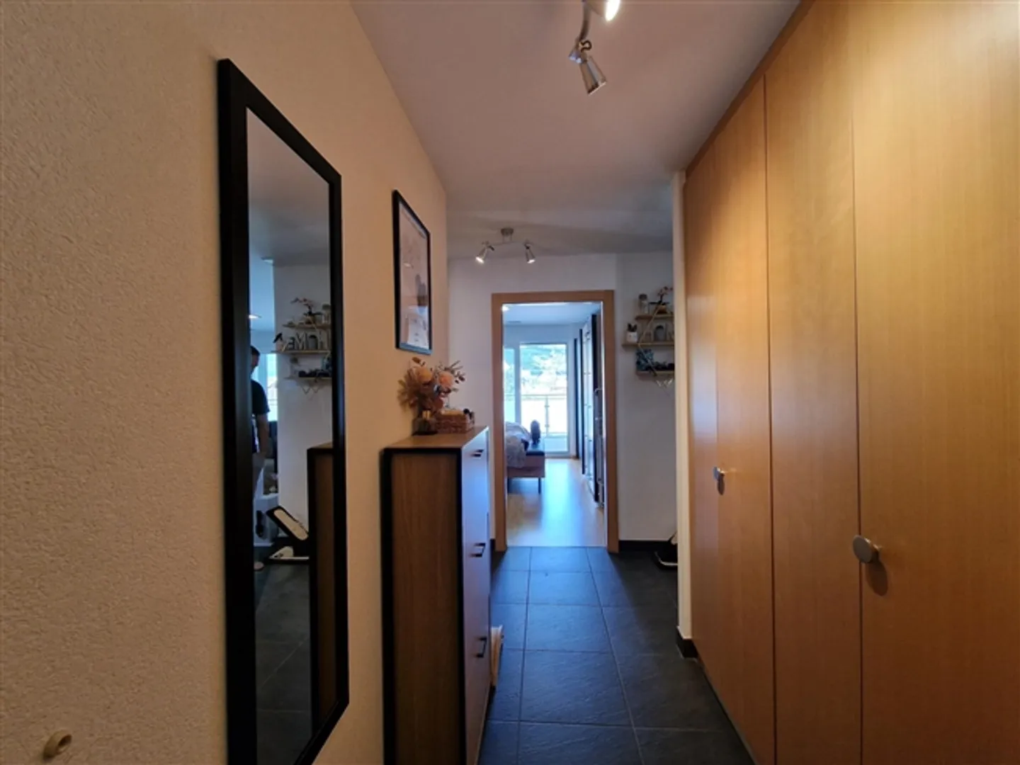 Magnifique et moderne appartement de 2.5 pièces à Aproz - Photo 4 sur 13