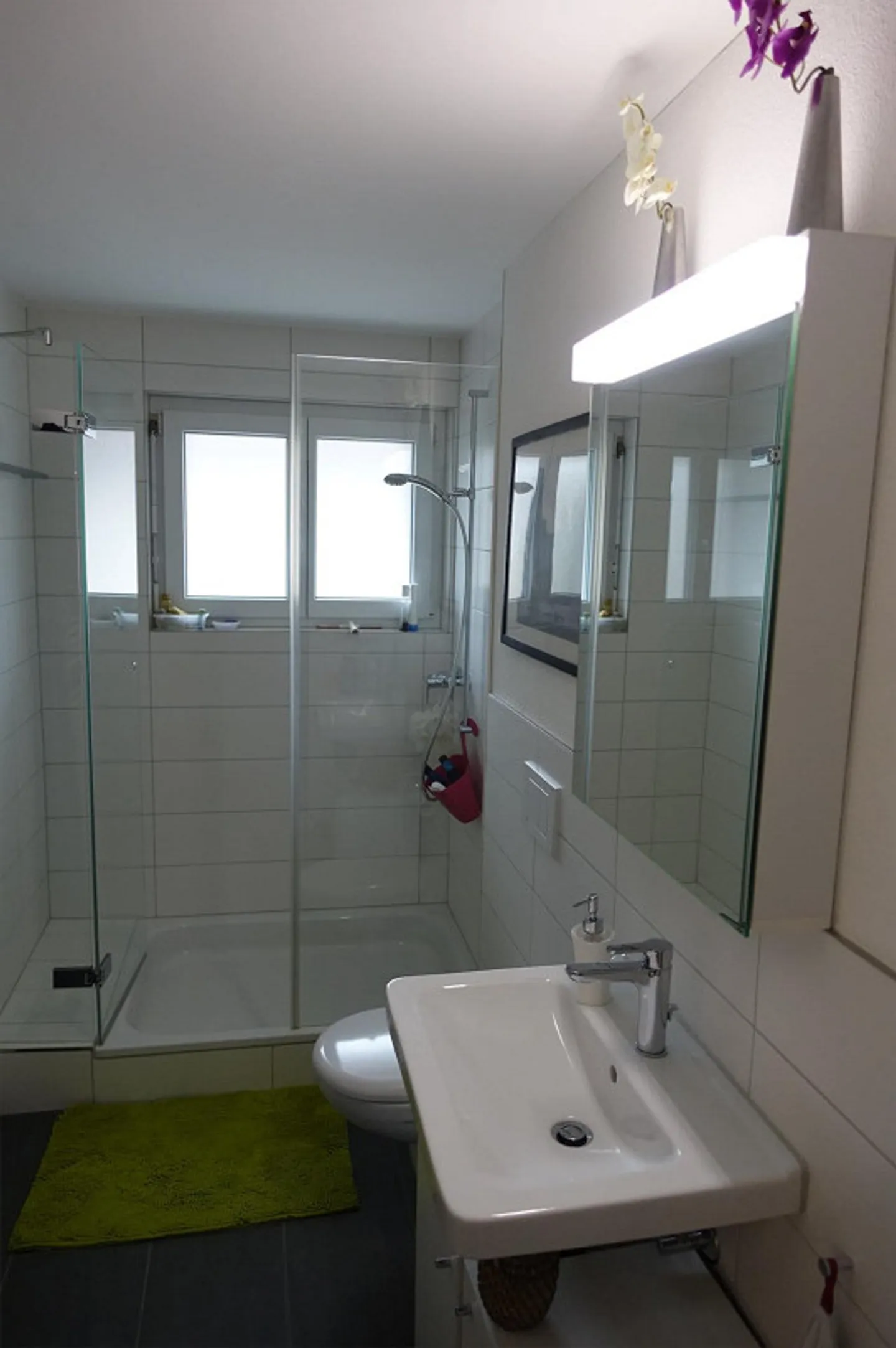 Modern 3.5-room penthouse apartment in a central location in Chur - Photo 4 of 5