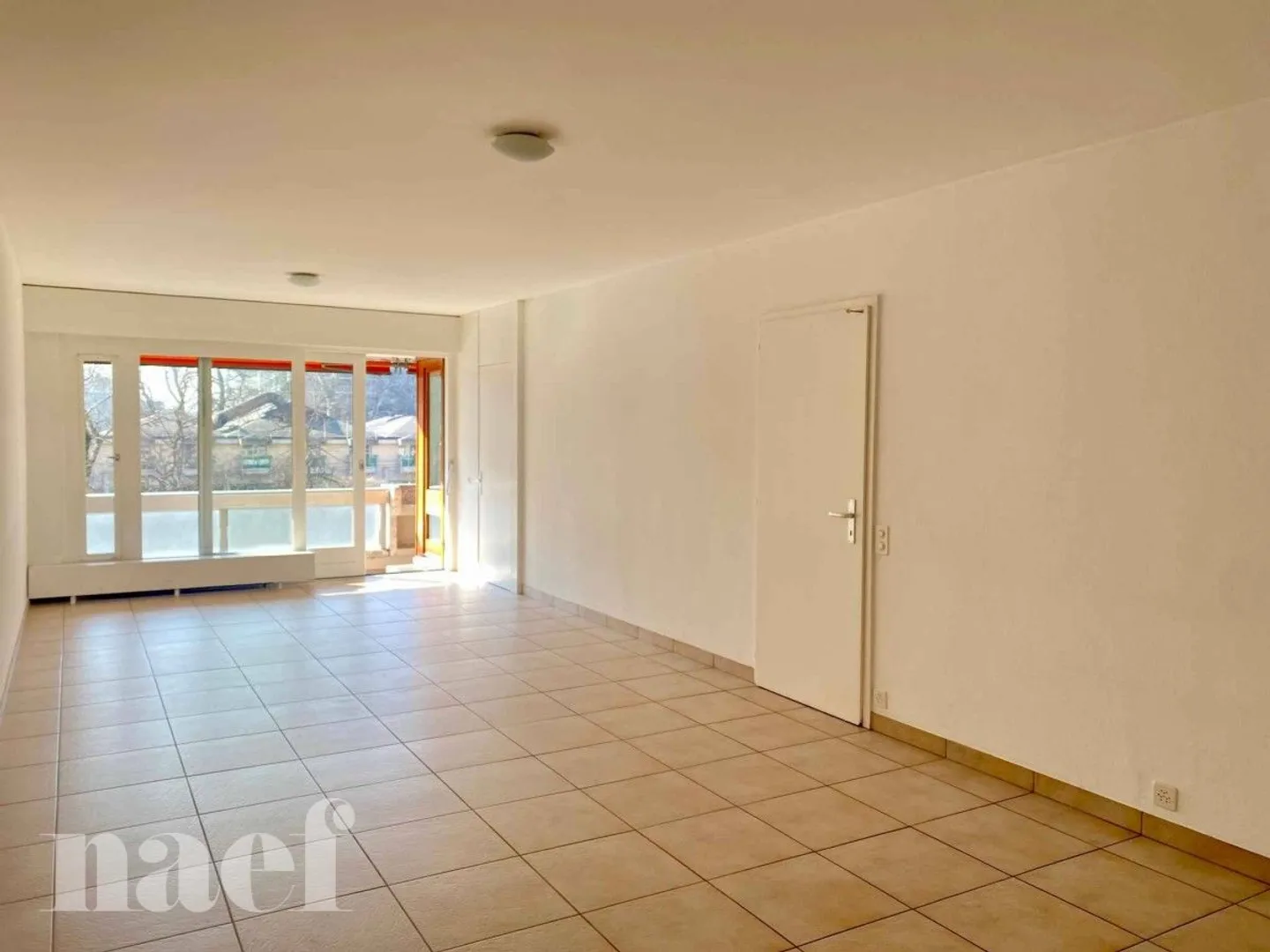 A beautiful and spacious accommodation close to the United Nations - Photo 4 of 13