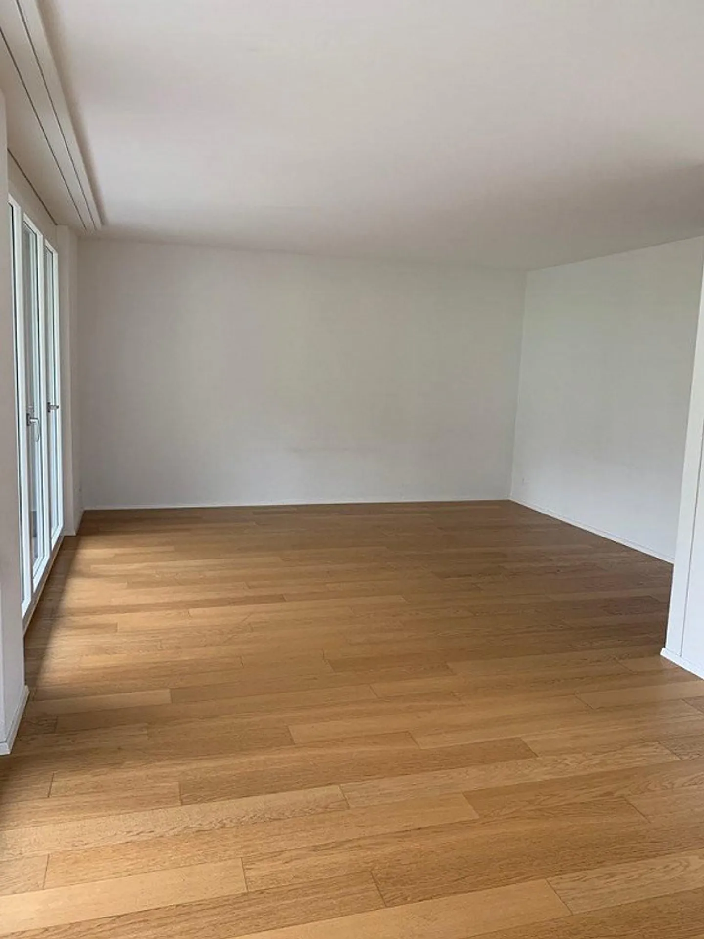 Modern 3.5-room apartment in the green - Photo 7 of 9