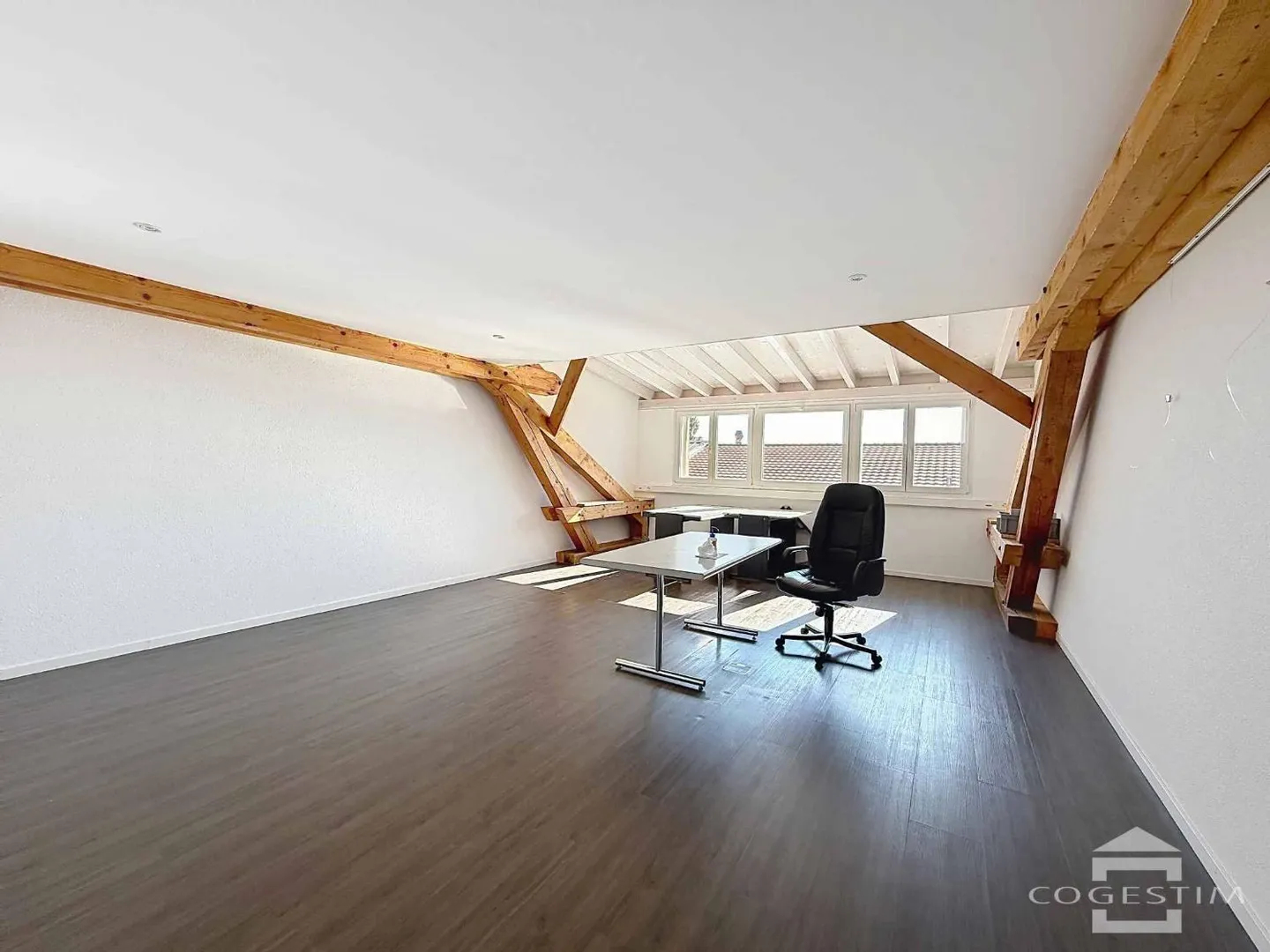 Büro 8 Zimmer - Foto 2 von 13