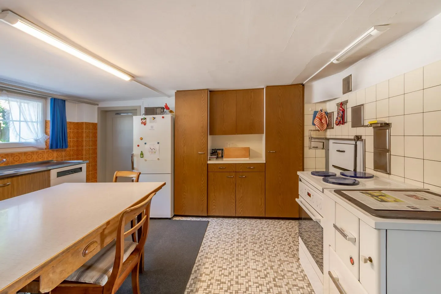 Terreno attraente con casa in legno esistente - Foto 11 di 16