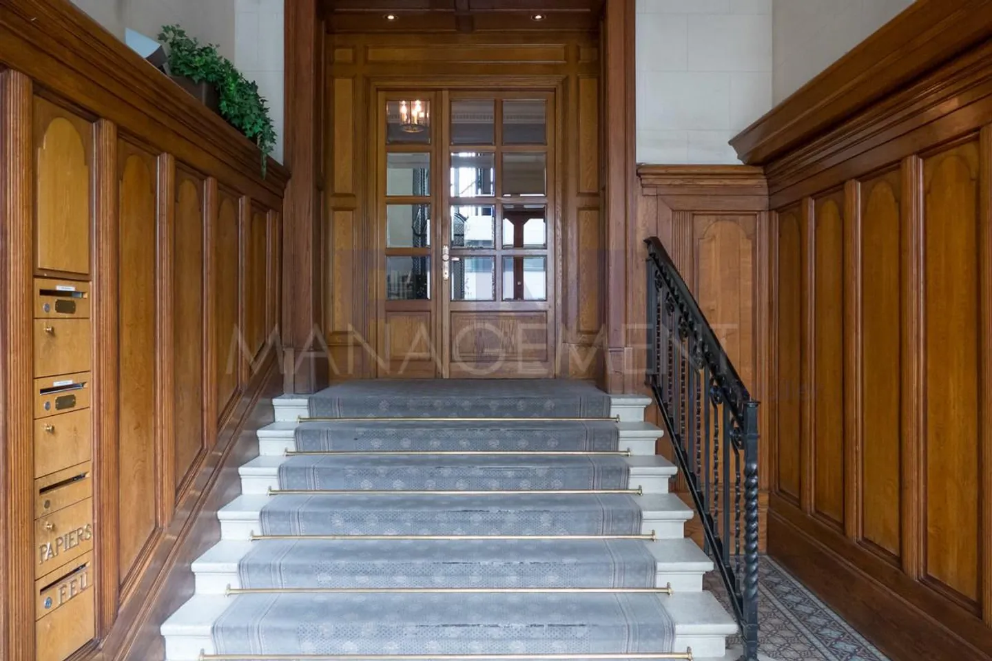 Elegante Appartamento 5.5 Stanza - Foto 23 di 25