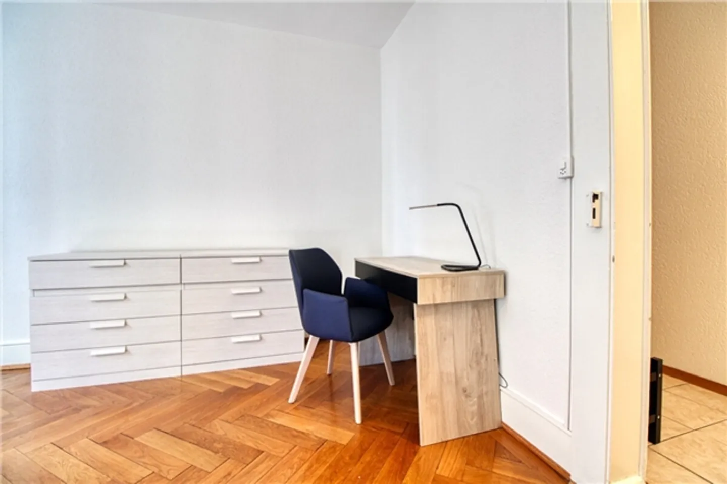 Magnifico appartamento arredato in condivisione, quartiere Sous-Gare, Losanna - Foto 6 di 12