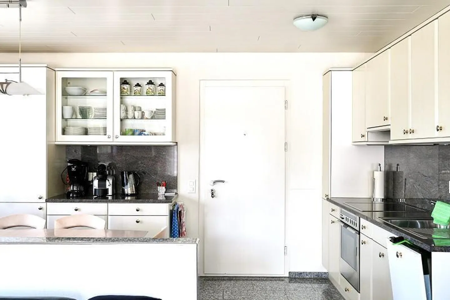 Appartamento duplex 3,5 locali in una posizione molto tranquilla e soleggiata con vista... - Foto 7 di 30