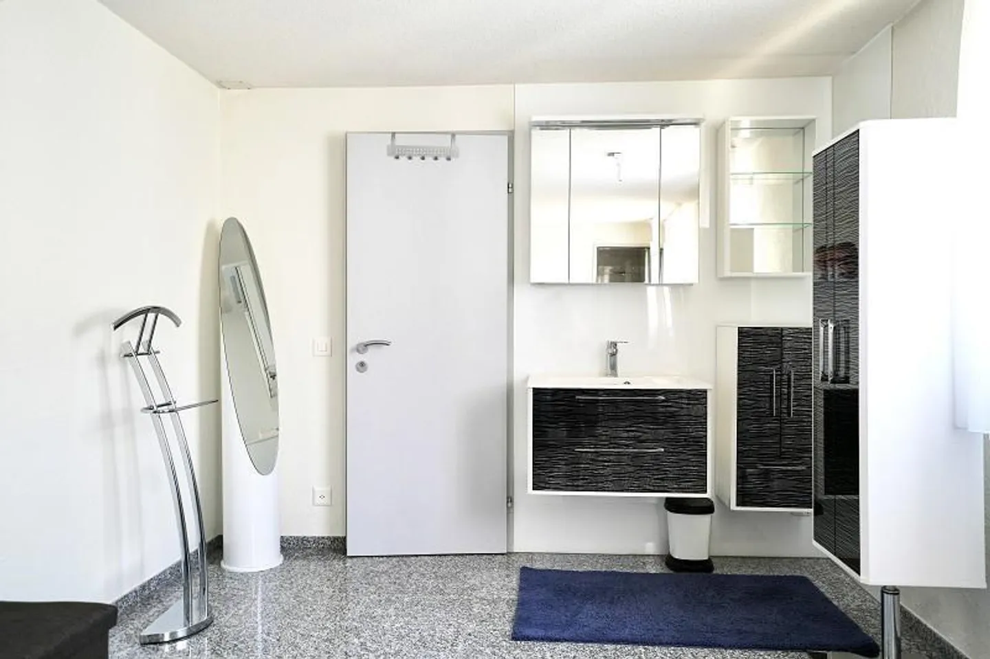 Appartamento duplex 3,5 locali in una posizione molto tranquilla e soleggiata con vista... - Foto 12 di 30