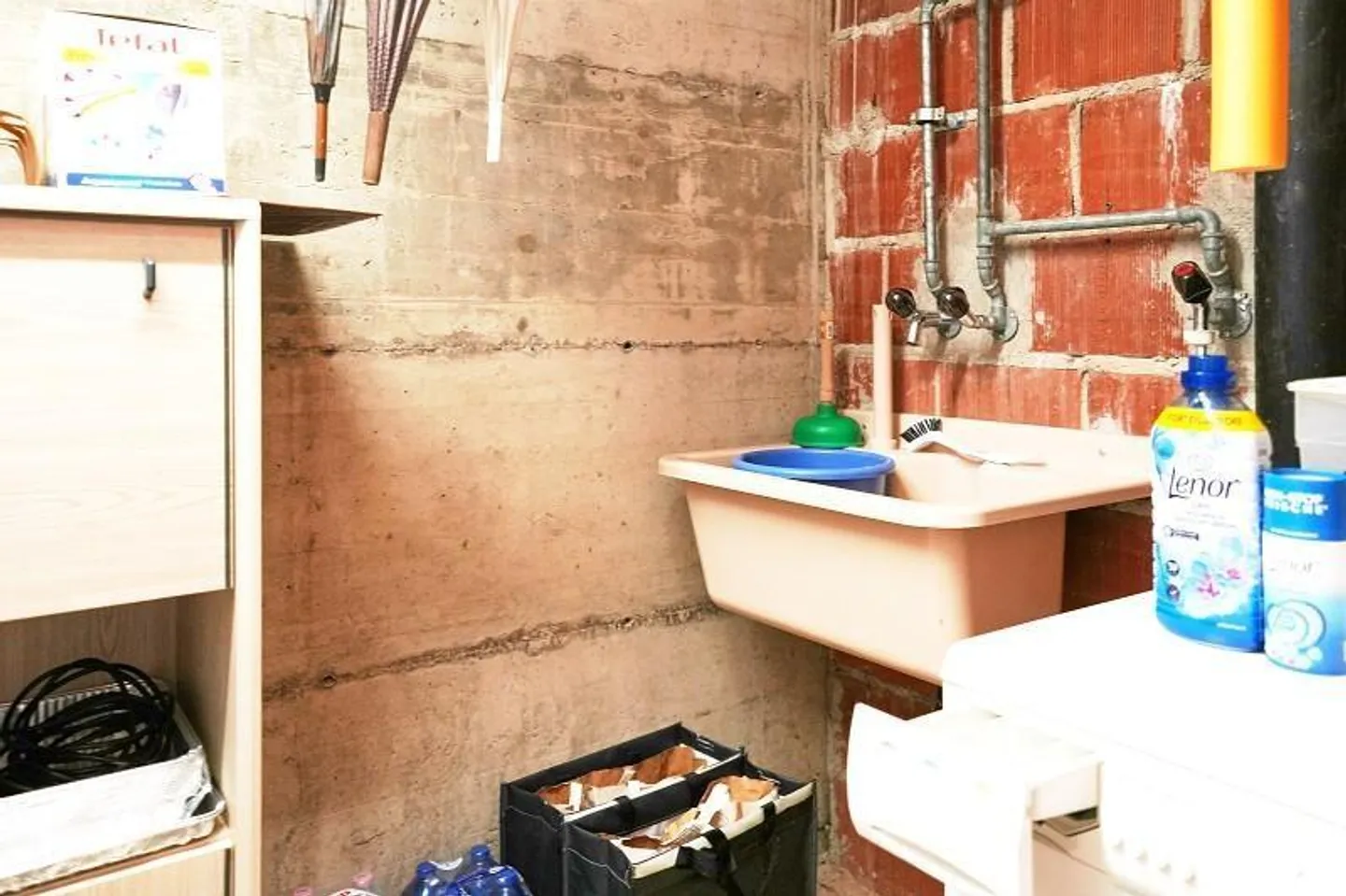 Appartamento duplex 3,5 locali in una posizione molto tranquilla e soleggiata con vista... - Foto 17 di 30