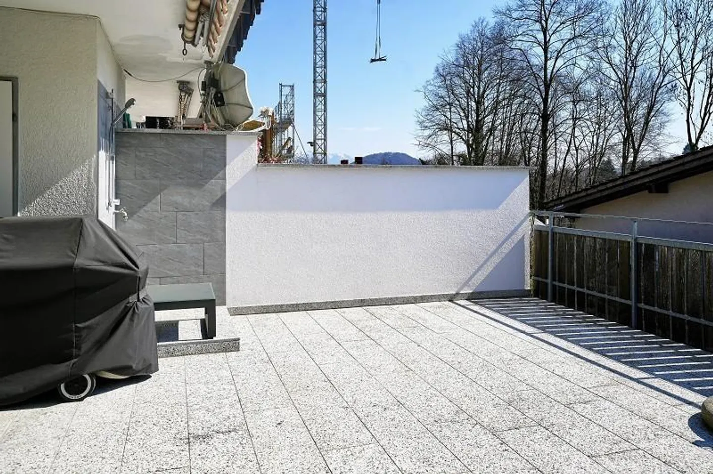 Appartamento duplex 3,5 locali in una posizione molto tranquilla e soleggiata con vista... - Foto 21 di 30