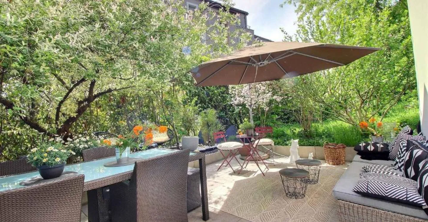 Appartamento di 2.5 locali con giardino privato - Foto 1 di 6