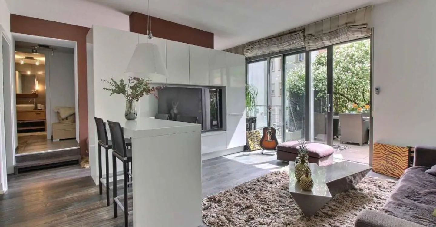 Appartamento di 2.5 locali con giardino privato - Foto 2 di 6