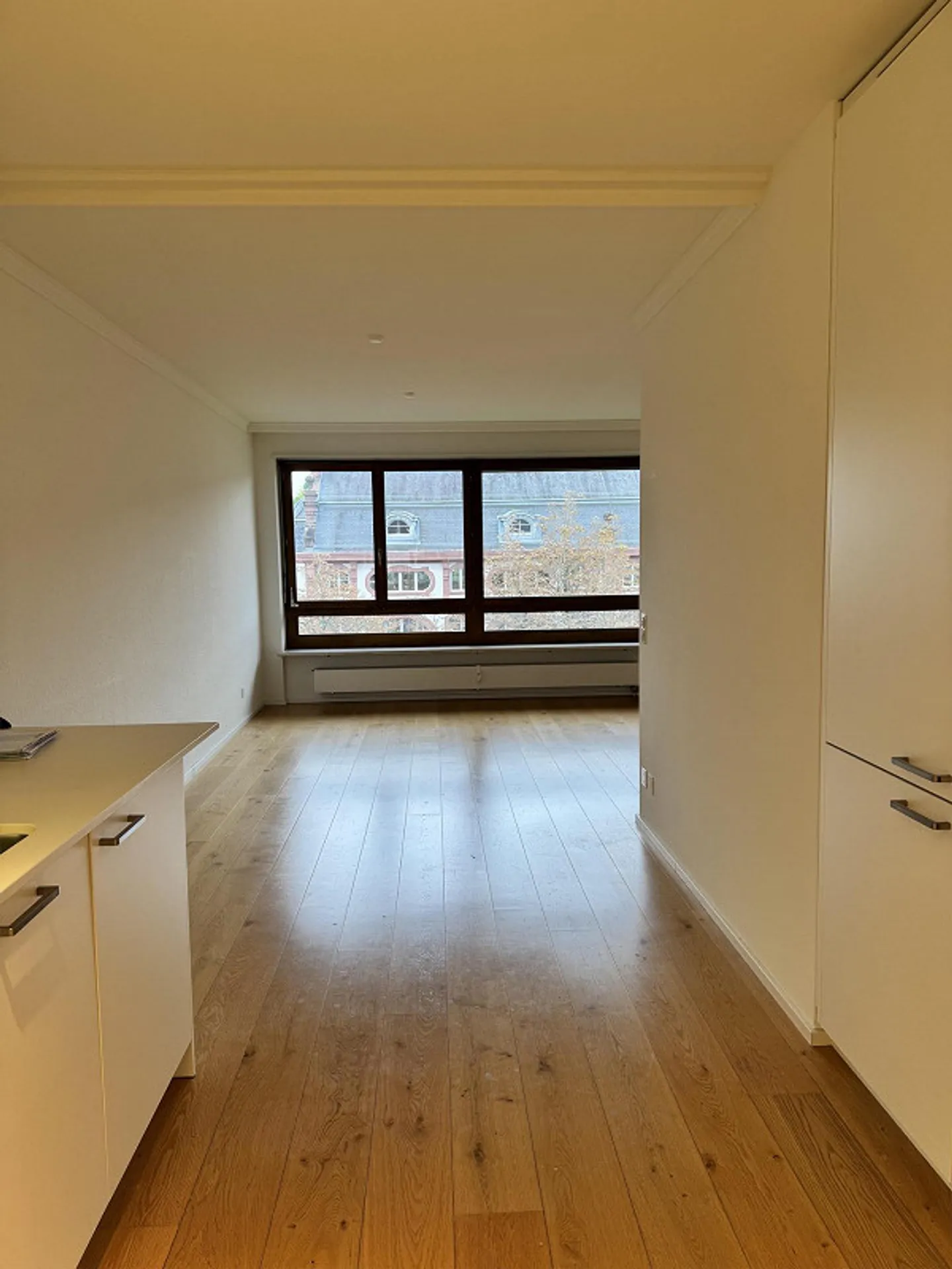 Charming 3.5 / 4-room apartment in Basel at Petersplatz - Photo 2 of 18