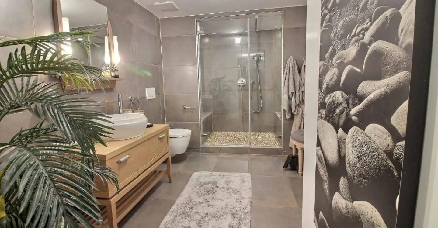 Appartamento di 2.5 locali con giardino privato - Foto 4 di 6